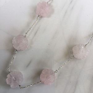 Hand carved rose quartz necklace s.s.