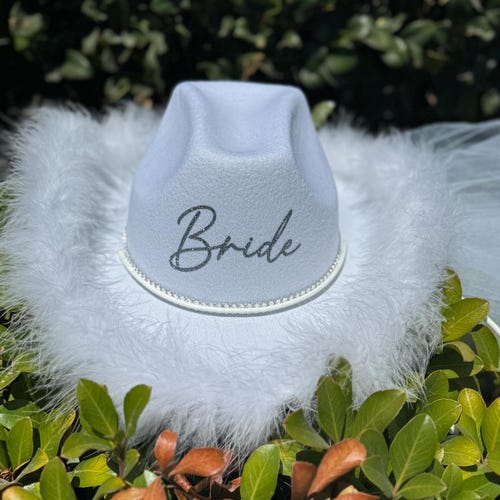 7281 White Bride To Be Cowgirl Hat With Veil Bachelorette Party Suppliess Frcctre Bride Cowboy Hat with Veil for Bachelorette Party  main image 3
