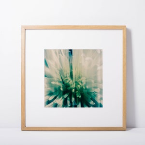 Digital Download, Printable Art, Large Wall Decor, Fine Art, Minimal Art, Minimal, Botanical Print, Flower Print, Flower Art &quot;Blue Mum&quot;