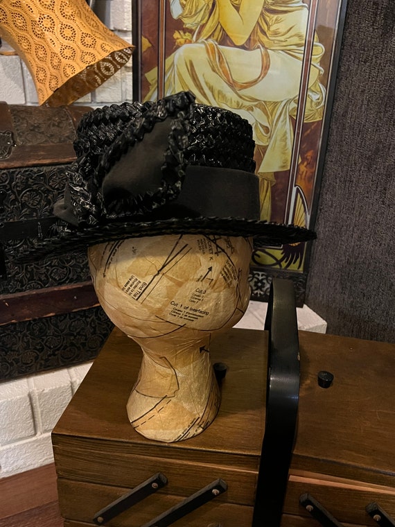Black Raffia Woven Hat - 1960’s - Wide Brim with … - image 3