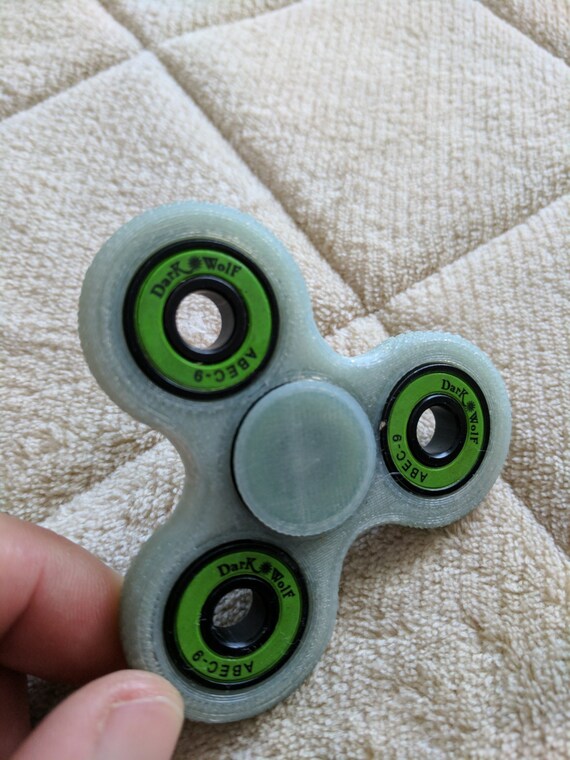 wolf fidget spinner