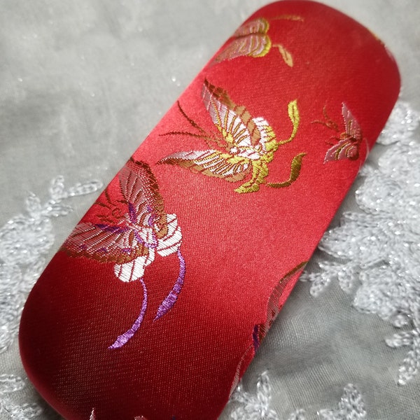 Hand Made Luxurious Silk Hard Case Eyeglasses Case Red Silk Fabric Clam-Shell Eyeglasses Case