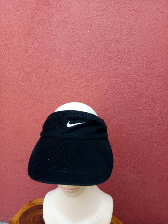 red nike visor