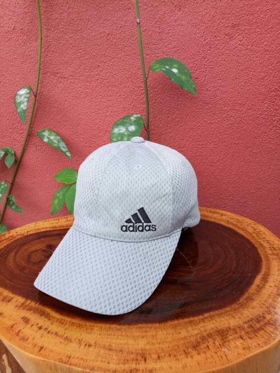 tenis con casquillo adidas