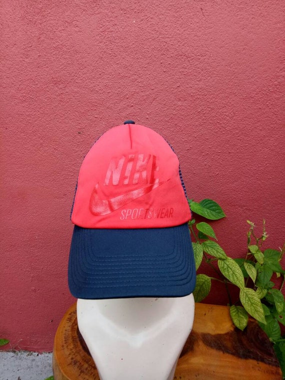 nike rainbow cap