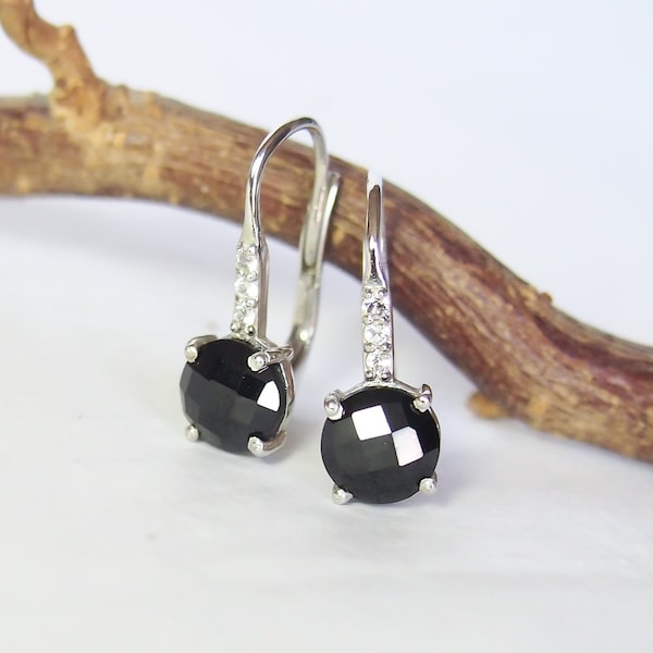 Dormeuse earrings in rhodium silver and round black spinel