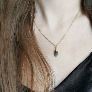 925 silver chain necklace and labradorite crystal point pendant