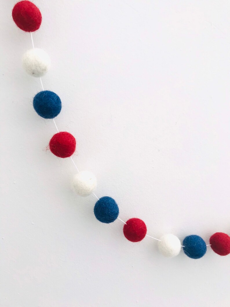 Red, White and Blue felt ball garland, festive bunting decoration, garden bunting, pompom garland, party bunting image 1