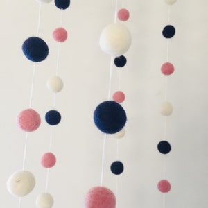 Fully Customisable Felt Ball Mobile//nursery mobile, multicoloured mobile, baby shower gift , crib mobile, unisex baby mobile, nursery decor image 8