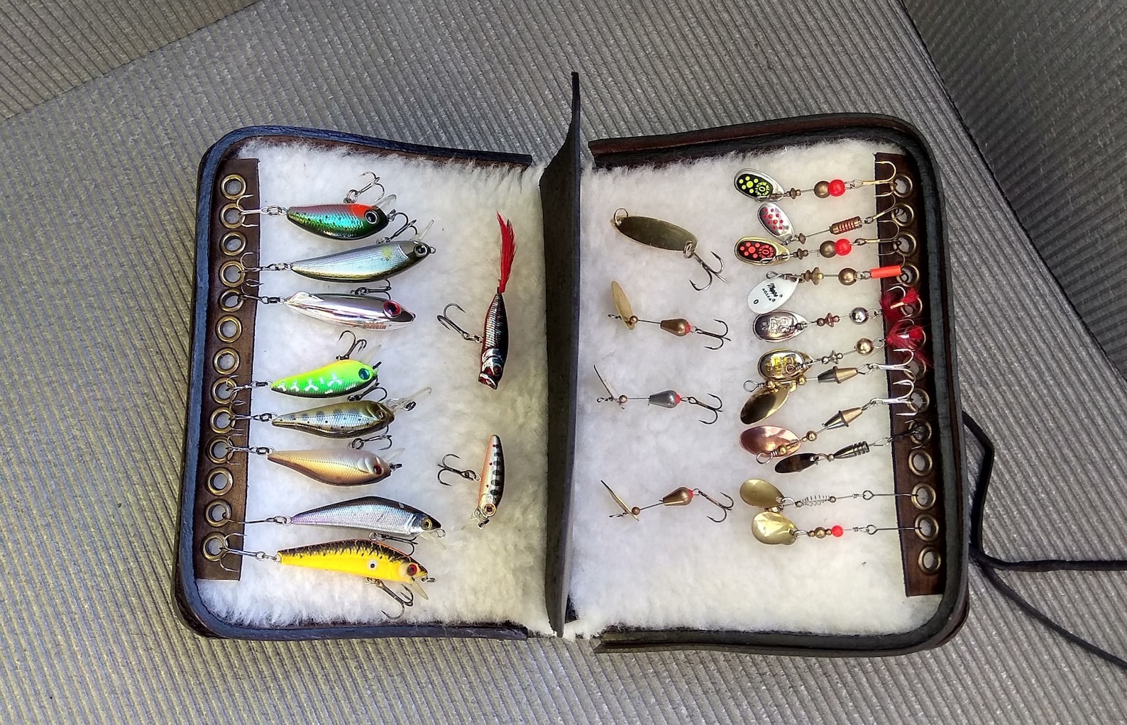 Lure Box. Lure Wallet. Fishing Bait Box. With concho. Etsy