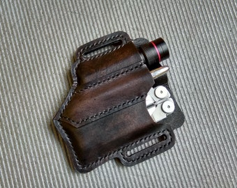 Handmade leather belt organizer