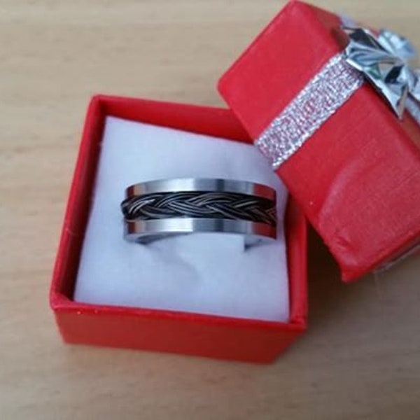 Ring with horse hair - stainless steel simple