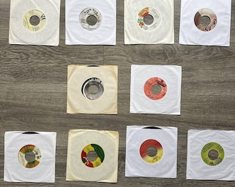 Lote de 10 discos de vinil de reggae/dancehall jamaicanos, 45 rpm, 7 polegadas, novos, em perfeito estado, nunca tocados.