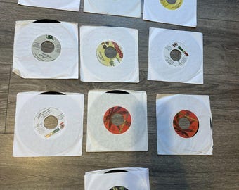 Lote de 10 discos de vinil de reggae/dancehall jamaicanos, 45 rpm, 7 polegadas, novos, em perfeito estado, nunca tocados.