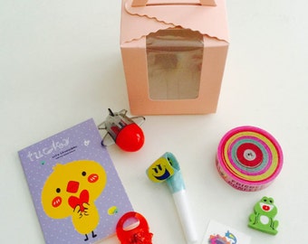 Pre Made Goody Bags, Filled with Toys, Light Up Ring, Temporary Tattoos, 12x Pack