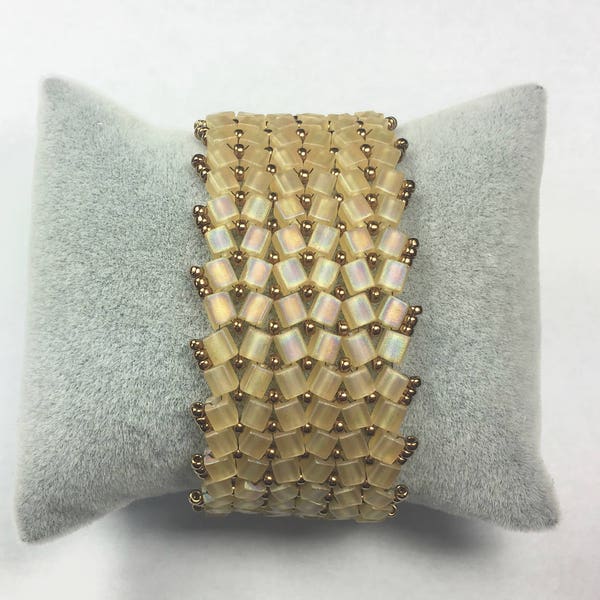 Bracelet manchette en cubes Miyuki Frosted Light Topaz et rocailles bronze