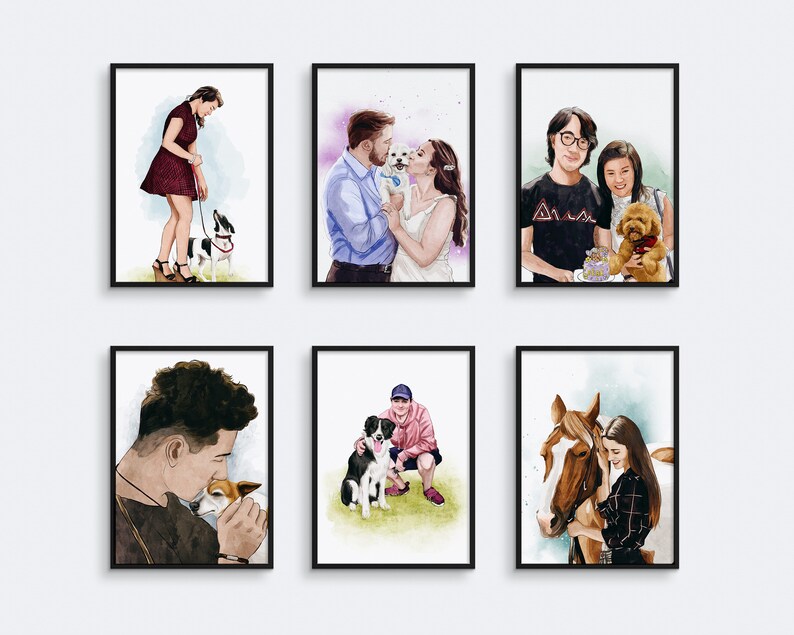 Puede incluir: Seis pinturas de acuarela enmarcadas de parejas con sus mascotas. Las pinturas est&aacute;n en marcos negros y est&aacute;n colgadas en una pared blanca. Las pinturas presentan una variedad de animales, incluidos perros, un caballo y un gato.