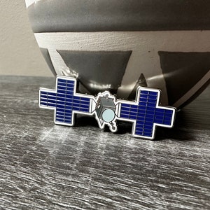 Pin de esmalte de la nave espacial Pysche