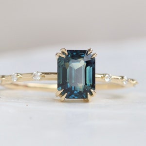 Green Sapphire and Diamond Engagement Ring in Yellow Gold,Teal Sapphire Ring , Blue green Sapphire ring, Mermaid ring, Double prong Ring