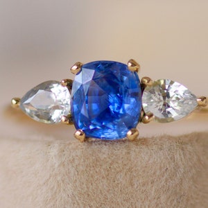 Ceylon Blue Sapphire Engagement Ring ,Three Stone Engagement Ring ,14k Gold ring for her ,vintage Unique Bridal ring Anniversary ring