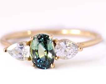 Teal Sapphire Engagement Ring ,Three Stone Engagement  Ring ,Pear Sapphire ring, Blue Green ring ,Promise Ring, Bi color sapphire