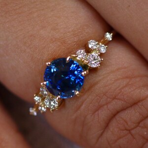 Unique Sapphire Cluster ring, Blue Sapphire Engagement Ring, Round Sapphire Ring,Ceylon Sapphire Ring, 14k Gold 6 mm Sapphire Ring image 2