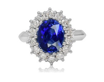 Princess Diana Blue Sapphire Engagement Ring in 18K White gold. Kate Middleton ring ,Sapphire Ceylon halo ring,Vintage Ceylon blue Sapphire