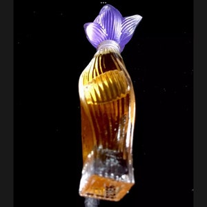Lalique Nilang miniature perfume bottle