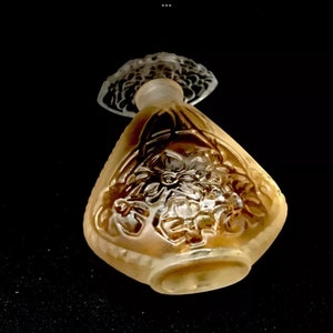 Lalique miniature perfume bottle.       Limited Edition