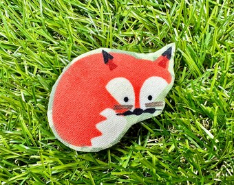 Joe the Fox Pin, Handmade Fabric Brooch