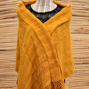 Hand-Dyed Mustard Rebozo – Artisanal Elegance with Fine Embroidery and Unique Handwoven Craftsmanship
