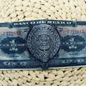 Old Mexican bill  1 Peso - Leather Wallet – A Tribute to Mexico's Numismatic History-  1964 Mexican 1 Peso bill