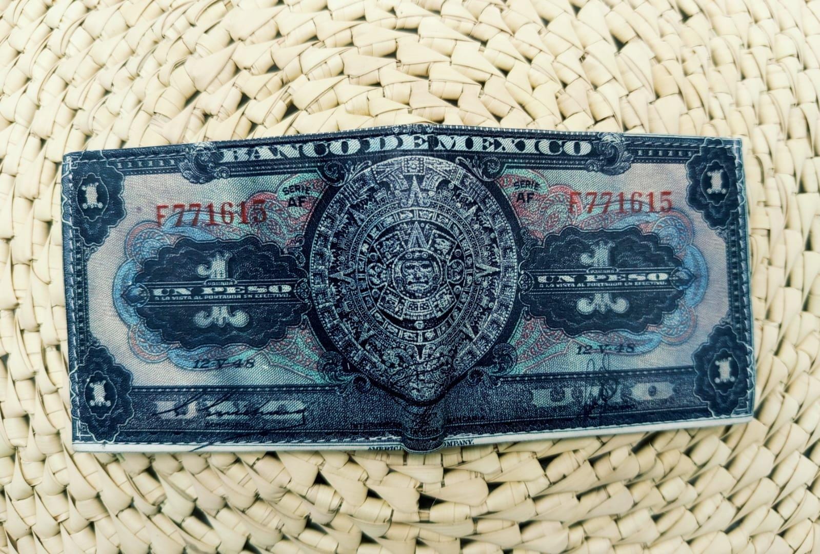 Old Mexican bill  1 Peso - Leather Wallet – A Tribute to Mexico's Numismatic History-  1964 Mexican 1 Peso bill