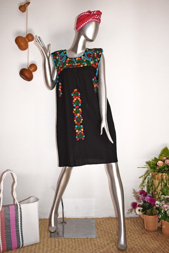 Vestido mexicano bordado, vestido San Antonino, vestido mexicano