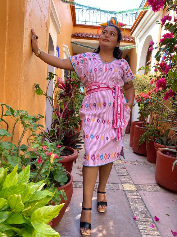 Vestido mexicano telar huipil Oaxaca vestido hippie - Etsy México Vestido mexicano telar huipil Oaxaca vestido hippie - Etsy México
