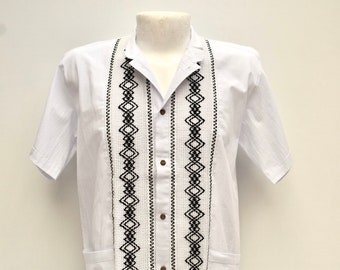 Mexican guayabera, manta shirt, Oxford shirt, Mexican shirt, Oaxaca man shirt, men's shirt, Mexican men's shirt, embroidery men shirt