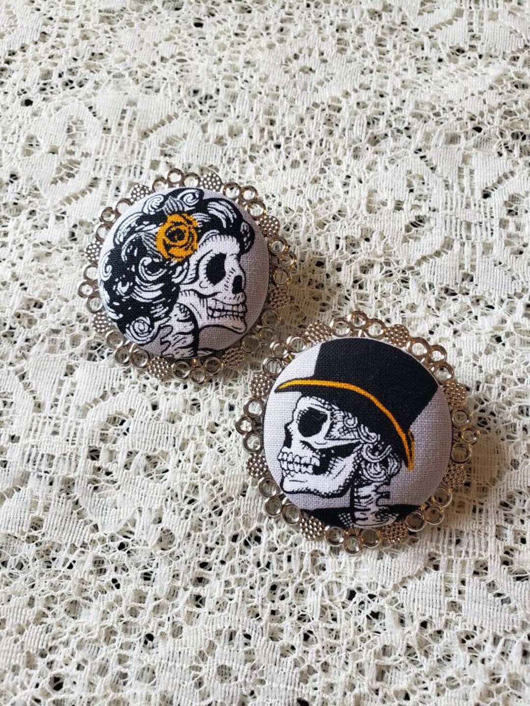 Skeleton Couple Fabric Button Brooch or Necklace: Halloween Goth ...