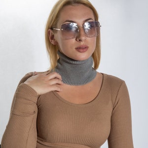 Knitted warm wool choker / neckwarmer / mock neck / mockneck/ turtleneck made from merino wool
