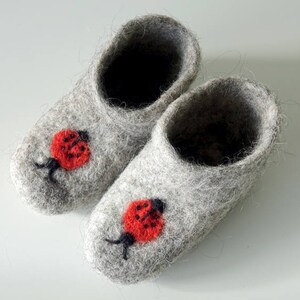 Children's felt felted wool booties / slippers / boots / crib shoes with ladybird handmade using highest quality wool soft and warm image 2