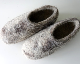 Felt felted wool slippers / mules/ clogs / house shoes for men/women - unisex - scandi minimalist design - highest quality eco boiled wool