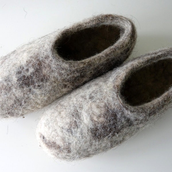 Pantoufles en laine feutrée / mules / sabots / chaussures de maison pour hommes / femmes - unisexe - design minimaliste scandinave - laine bouillie écologique de la plus haute qualité