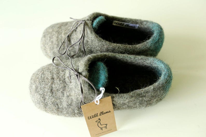 Gray felted wool slippers with laces, unisex, dip-dye blue interior; handmade eco-friendly clogs-style house shoes.