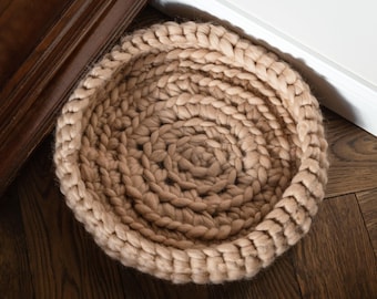 Braided Dog Basket, Soft Wool Round Bed, Small Pet Nest