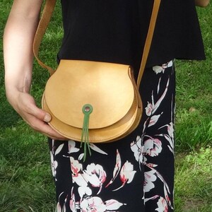 Sac à bandoulière en croix fait à la main en cuir pleine fleur cousu à la main