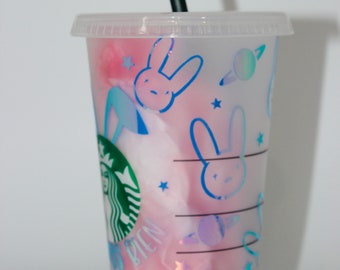 Bad Bunny Heart Cup, Bad Bunny Merch, Starbucks Reusable Cold Cup, El ultimo tour del undo, YHLQMDLG, Starbucks venti cup, bad bunny gift
