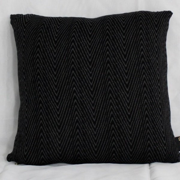 Zippered Black and Grey Chevron Jersey 20"x20" Throw Pillow