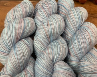 Wintry Afternoon 100g Pastel Hand Dyed Non-Superwash Pure Merino 4 Ply Powder Blue Soft Pink