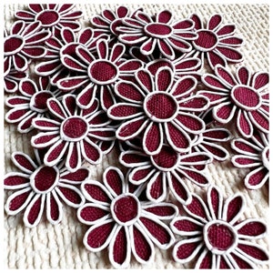 Cabeças de flor de serapilheira rústica hessian margarida flores juta floral artesanato enfeite boho decorações de dia de casamento cabeças de flores de tecido artificial