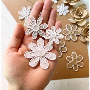 Flores de arpillera blanca, margaritas rústicas de arpillera, adorno floral de yute para scrapbooking, decoración de boda bohemia, suministros para manualidades Chabby