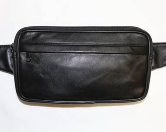 Karl Banana Pouch in Genuine Lamb Leather for Man M Black